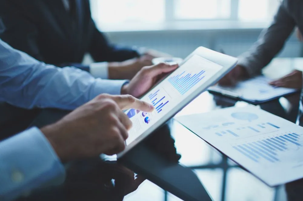 Errores comunes en marketing digital que siguen cometiendo muchas marcas — Digitalvar